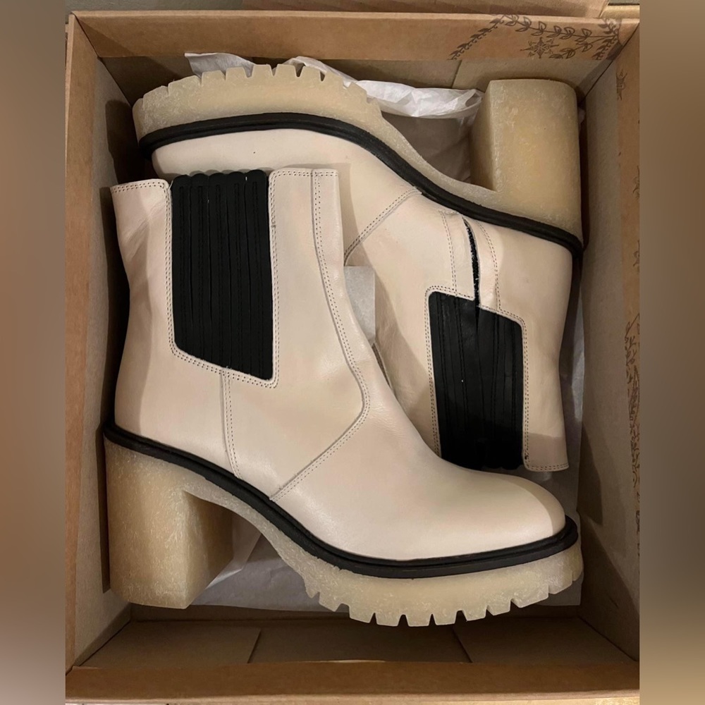 NEW FREE PEOPLE James Leather Chelsea Chunky 90s Y2K Gum Sole Boots EU 38.5